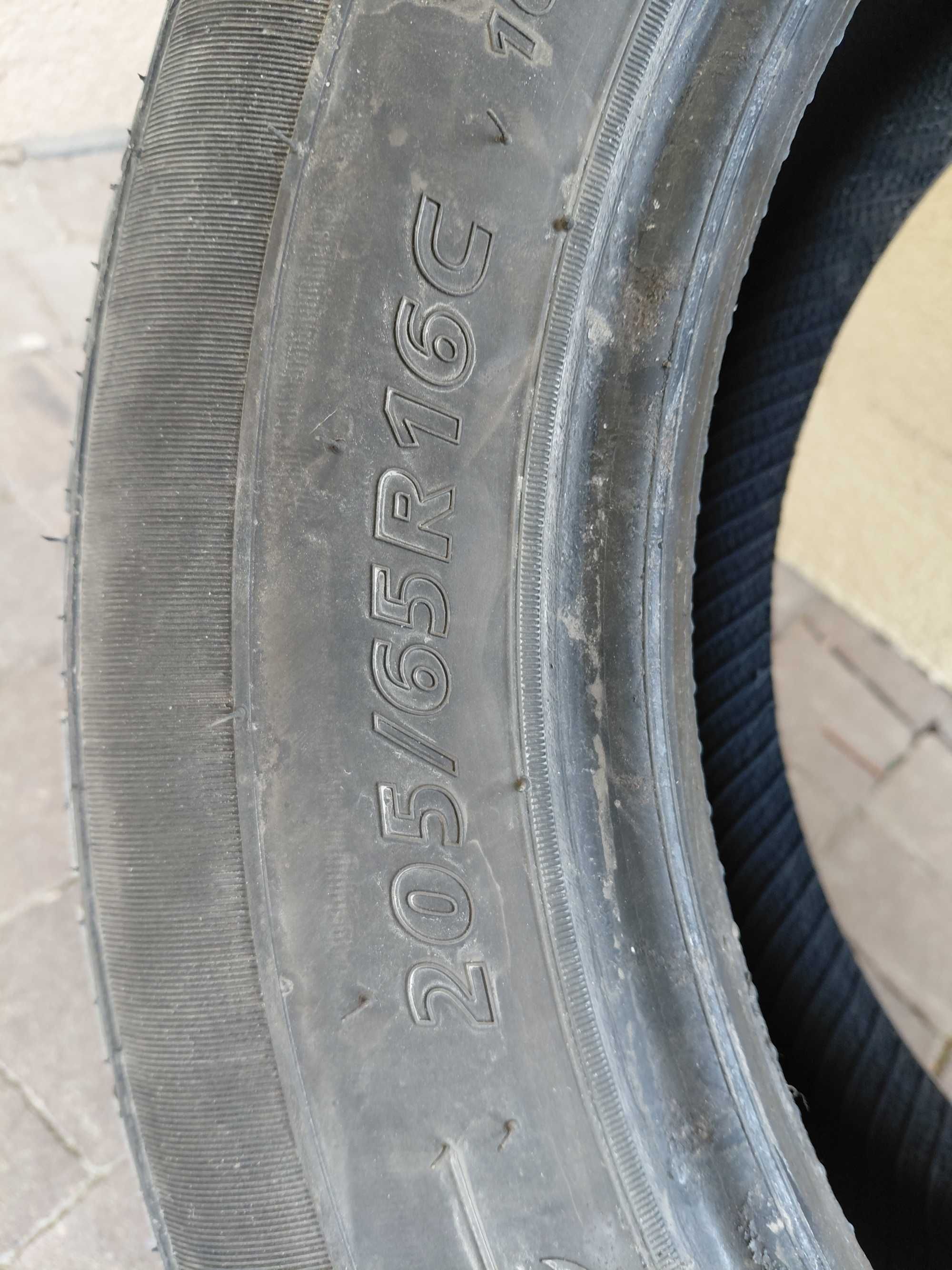 Roadx 205/65 r16c rxquest van