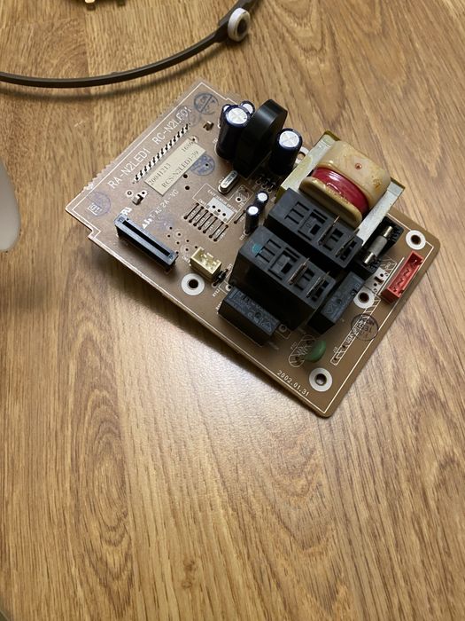 Запчасти  микроволновки SAMSUNG б/у