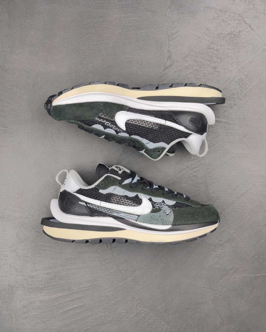 Кросівки Nike Vaporwaffle Sacai Black White