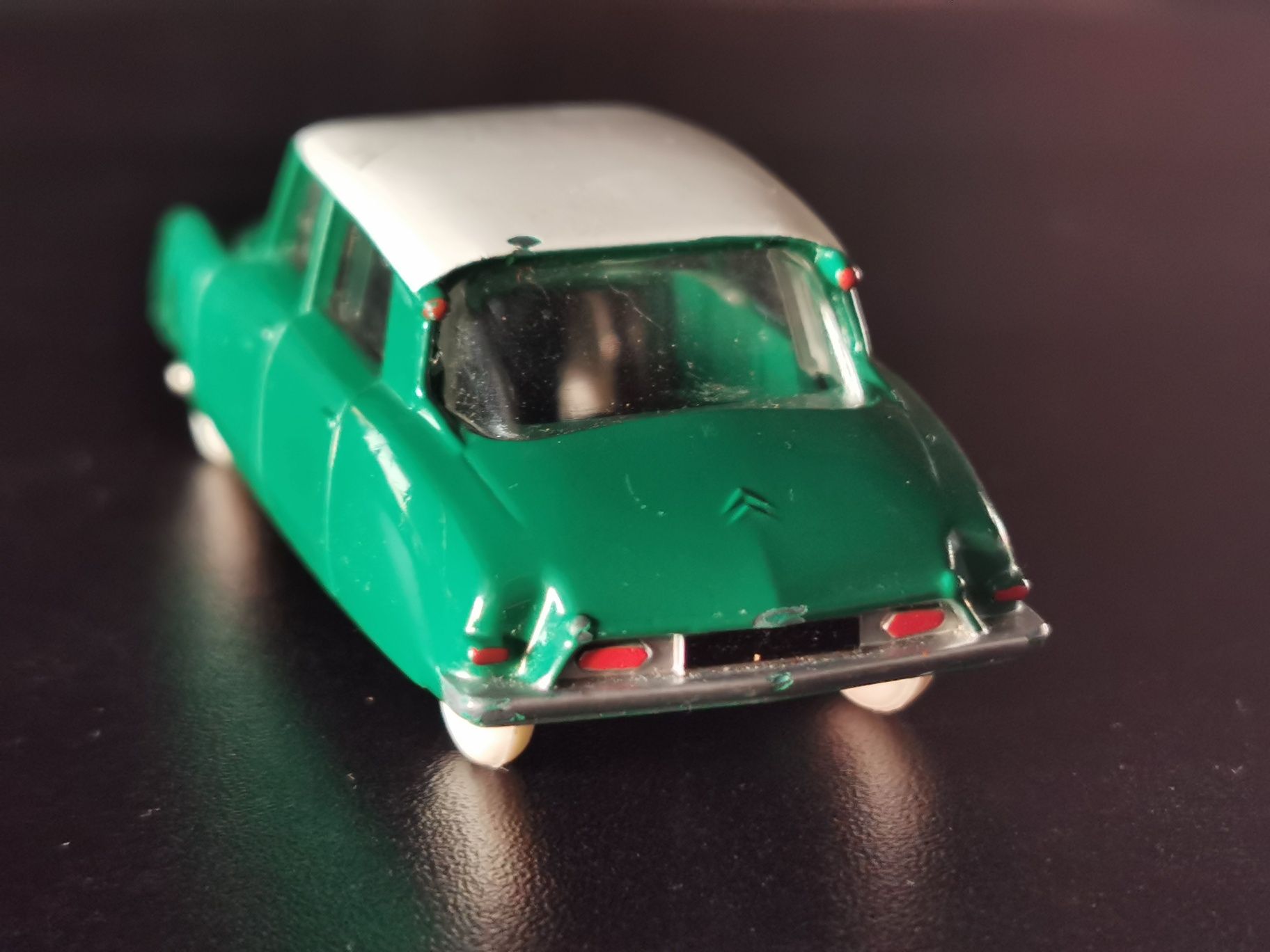 Citroën DS19 Dinky Toys