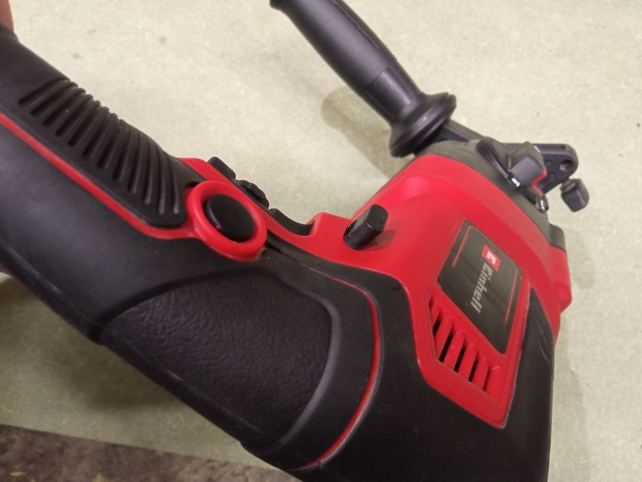 Młot udarowo-obrotowy Einhell TC-RH 620 4F (wiertarka udarowa)