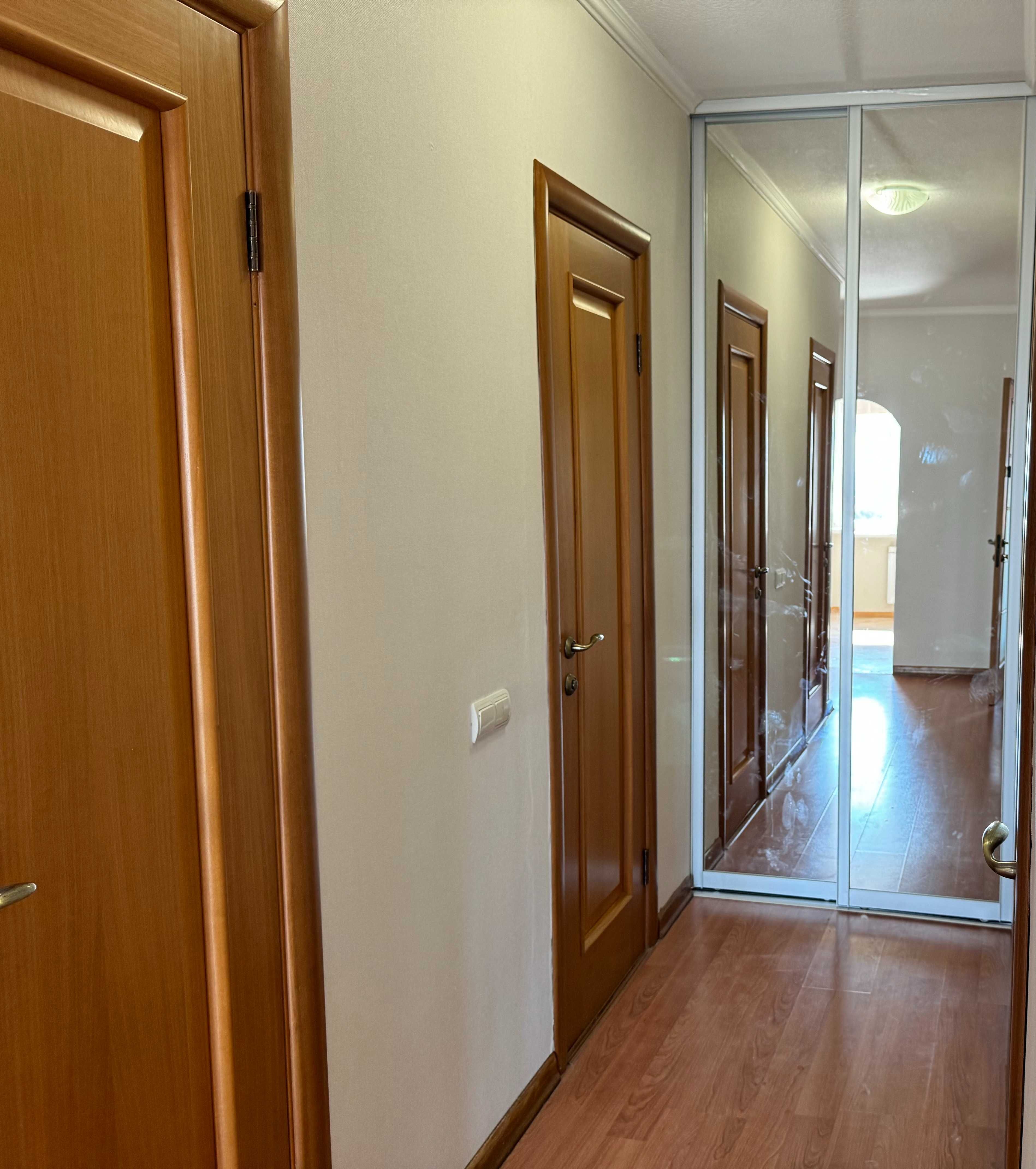 Сдам 2х кімнатну квартиру, пр. Берестейський, 62/1. Метро Берестейська