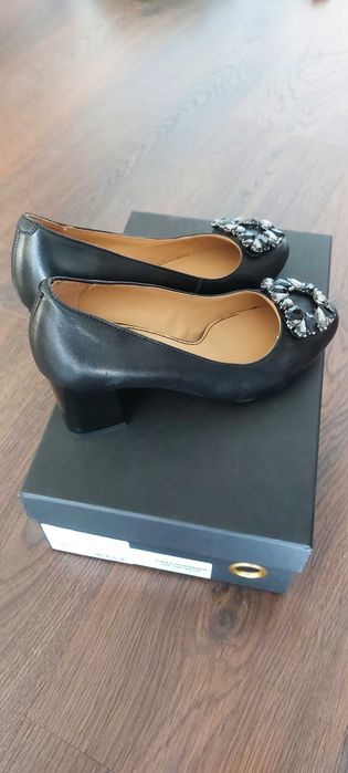 Czółenka szpili kazar