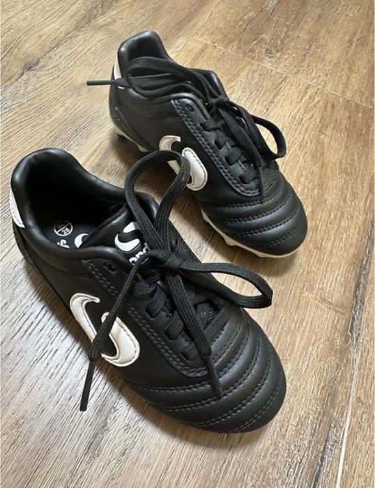 Бутси футзалки футбольні 28 р 16,5 см