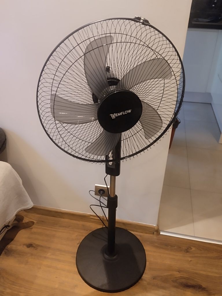 Wiatrak stojący 127cm 50w