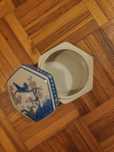 Caixa porcelana vintage com motivos orientais