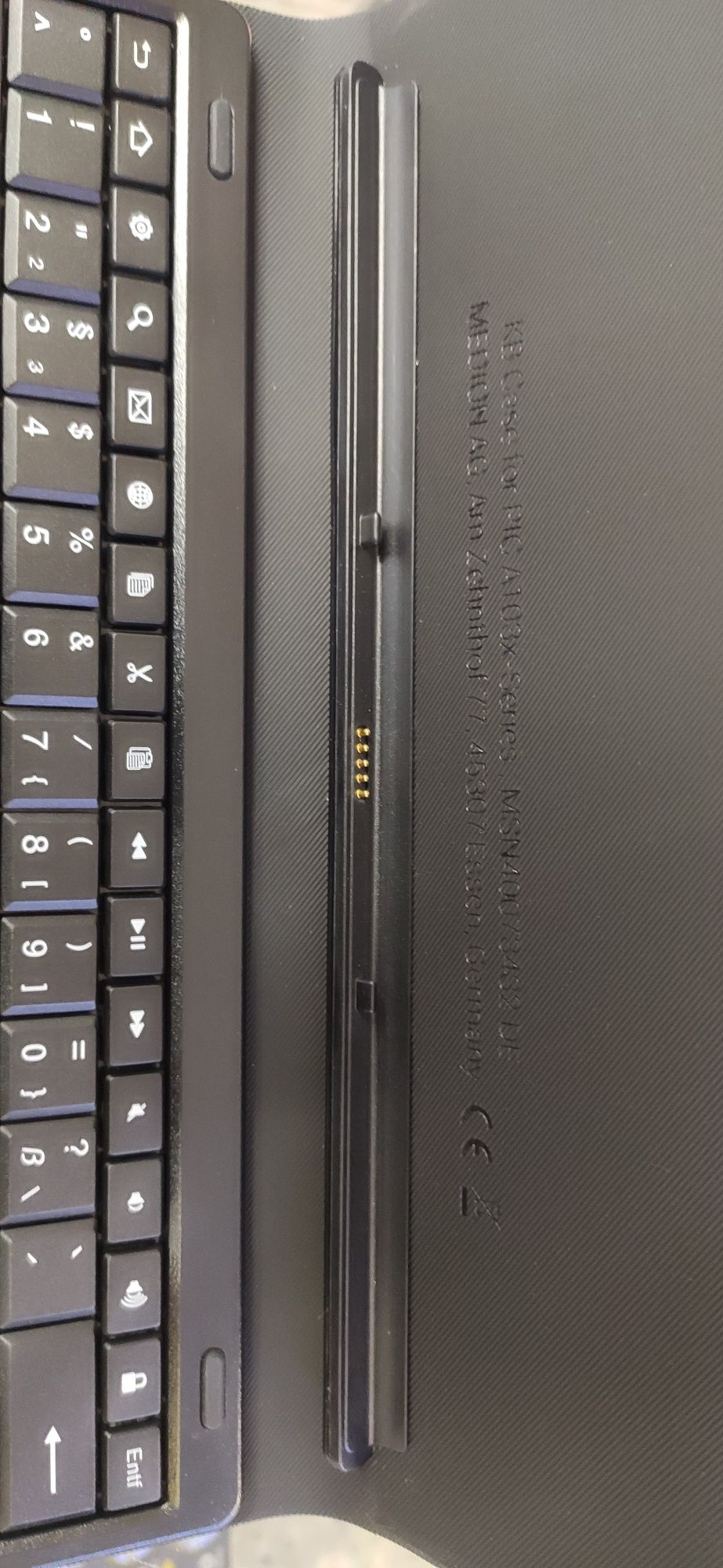 Чехол з клавіатурою і тачпадом Medion (Lenovo)