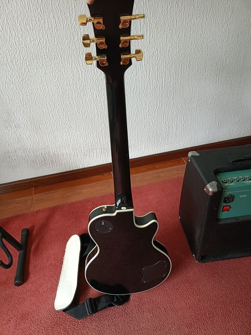 Stagg L400 BK classic rock L  e amplificador Stagg