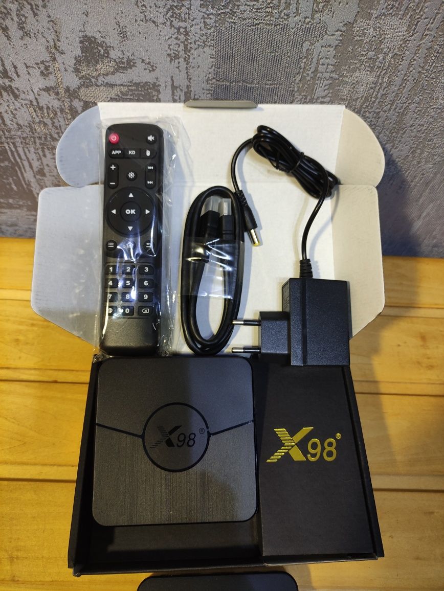 X98 plus 2/16Gb +Голос Пульт S905W2 Андроид 11 ТВ Приставка Настроена