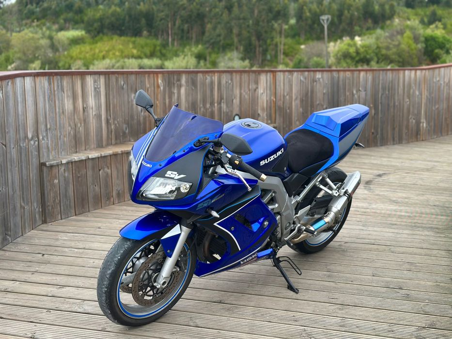 Suzuki SV1000S V2