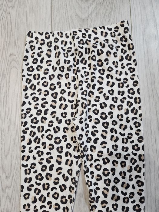 NOWE legginsy prążek 134-140 getry panterka
