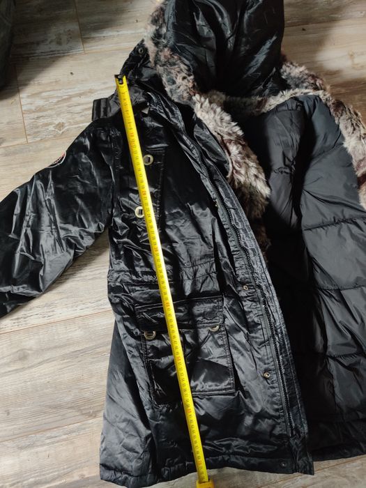 Продам курка теплая зимняя с подкладкой Китай