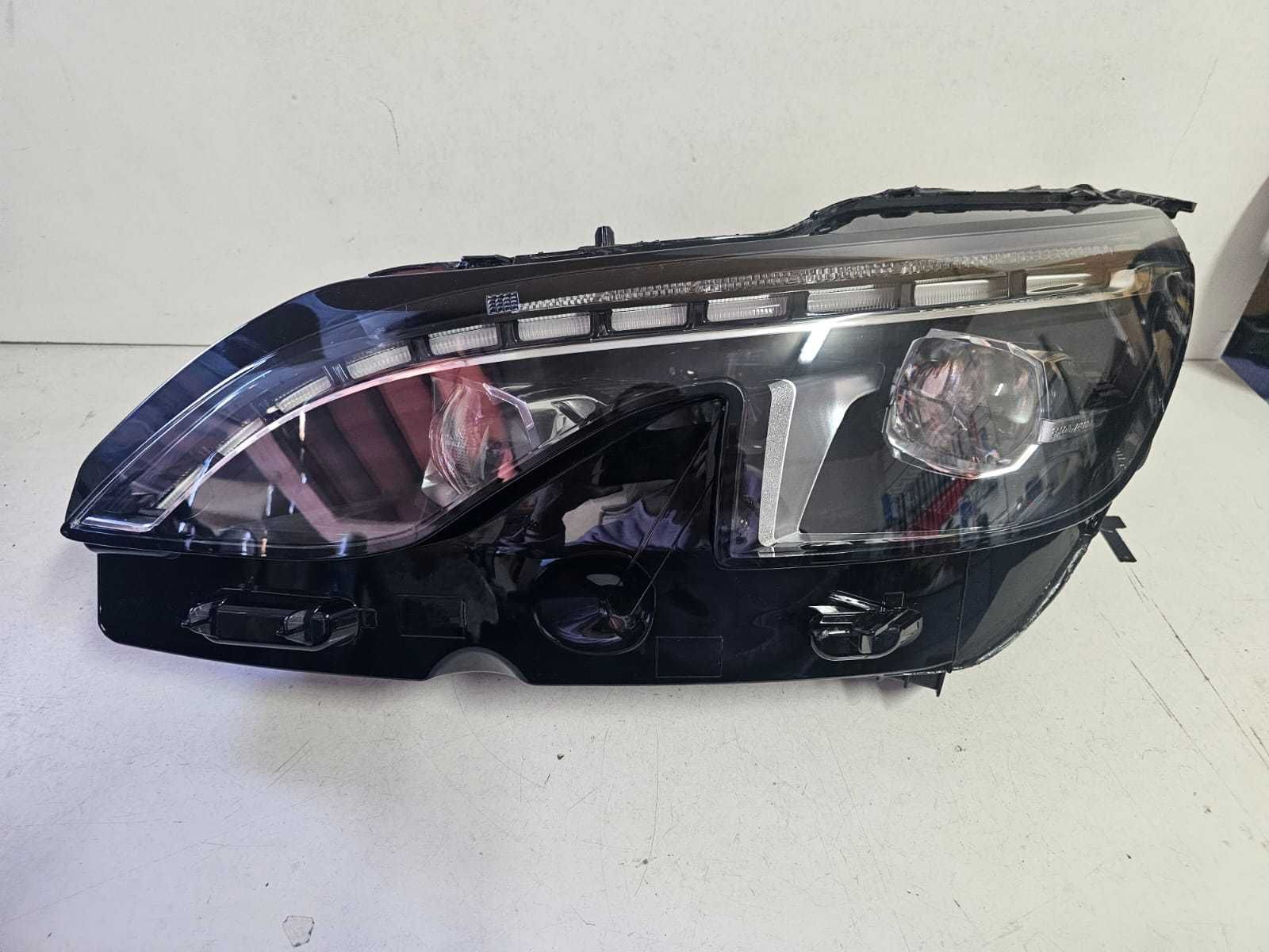 Otica Esquerda Full-Led Peugeot 3008 (16 a 20) | 127774