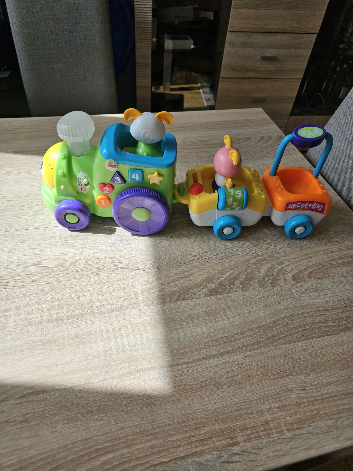Pociąg bebo Fisher Price