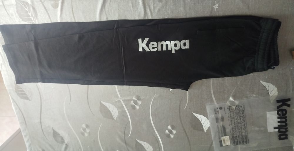 Calças da Kempa andebol