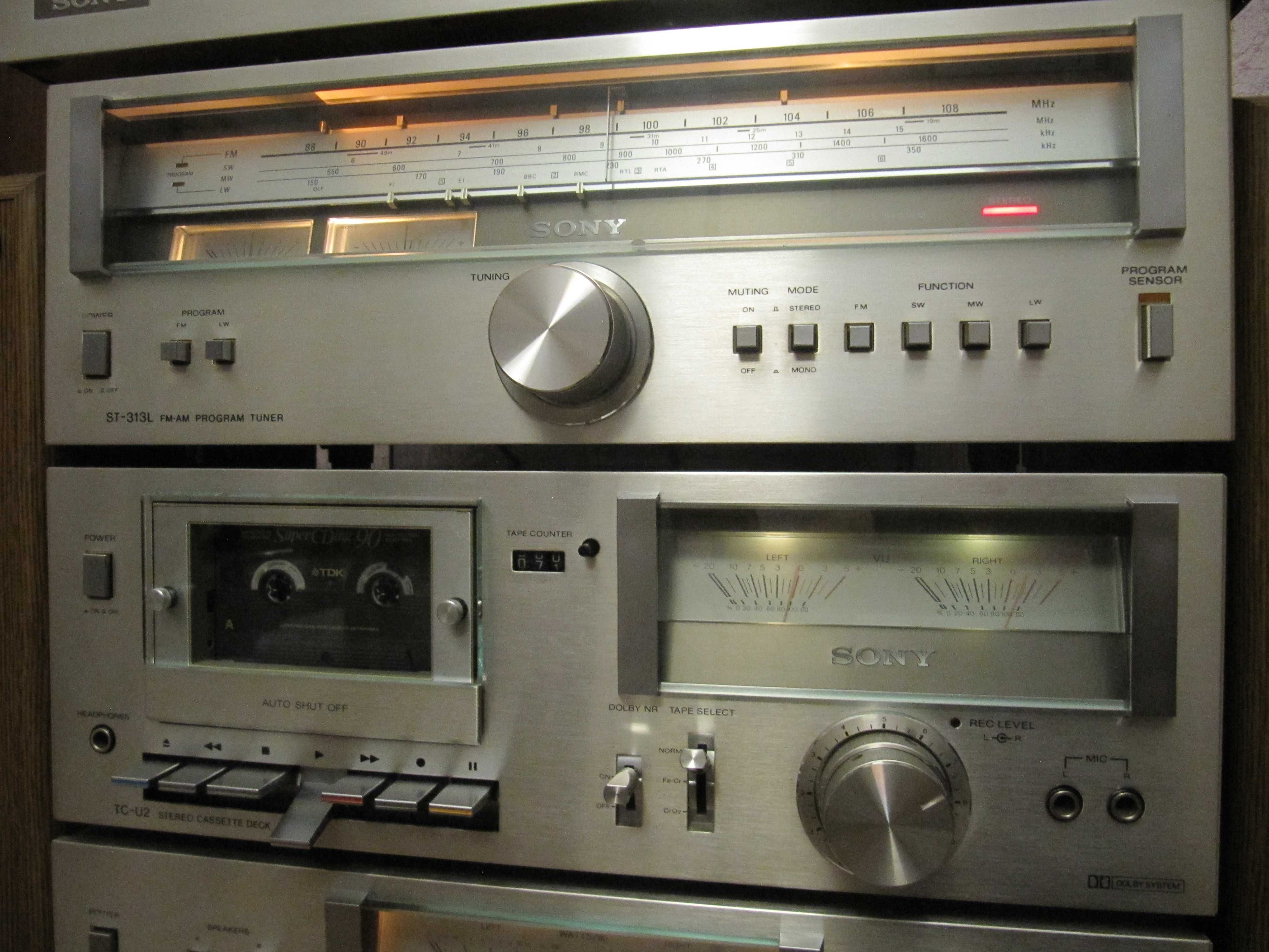 Искромётная Виниловая Стереосистема SONY 313 «Gold Vintage»