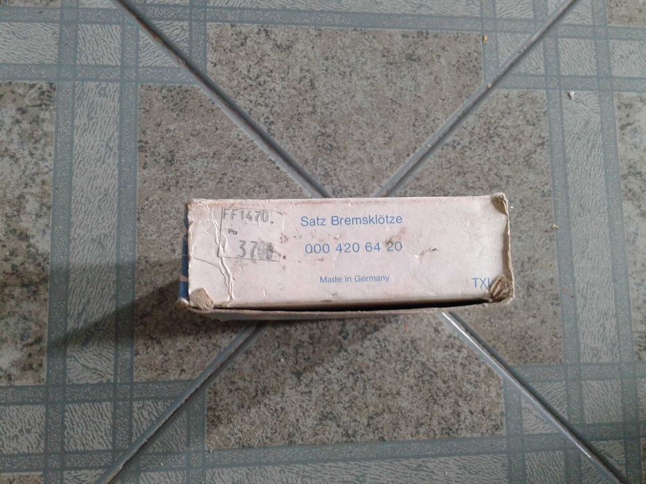 Calços de travão da Mercedes-Benz, NOVOS!
