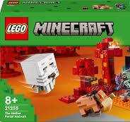 Конструктор LEGO Minecraft Засідка біля порталу в Нижній світ (21255)