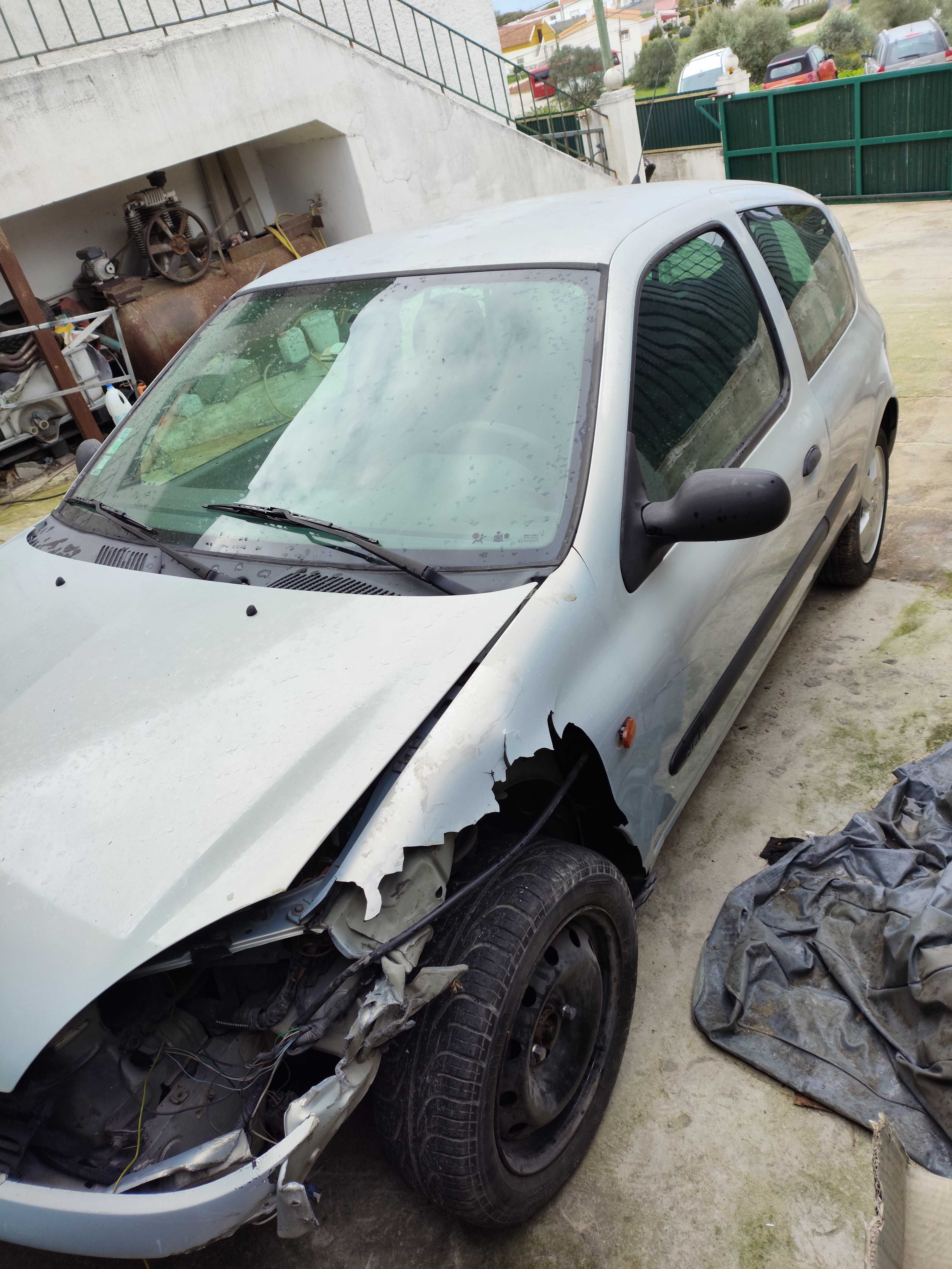 Renault clio 1.5 dci 2002 para peças
