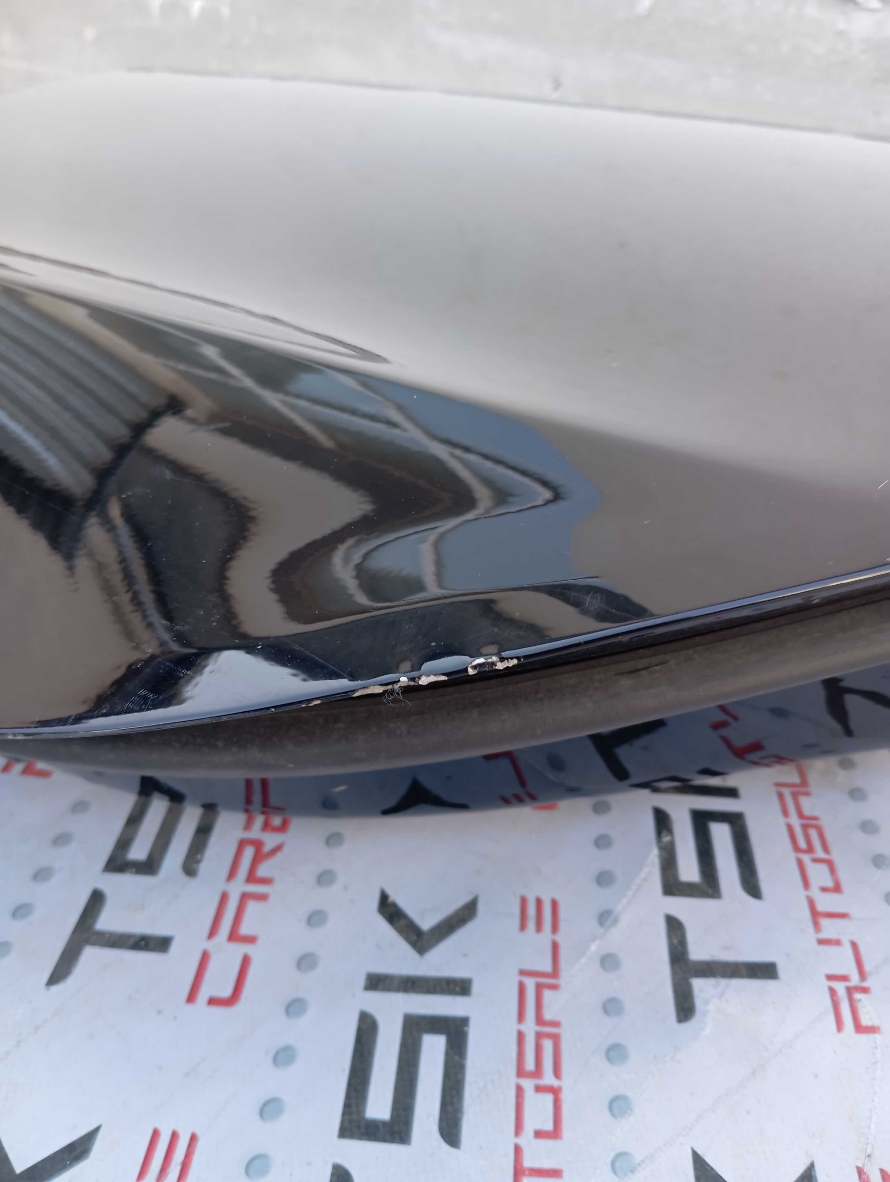 Двері задні ліві в зборі Tesla Мodel 3 2017-2023