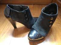 Sapatos/botins tacão alto pretos