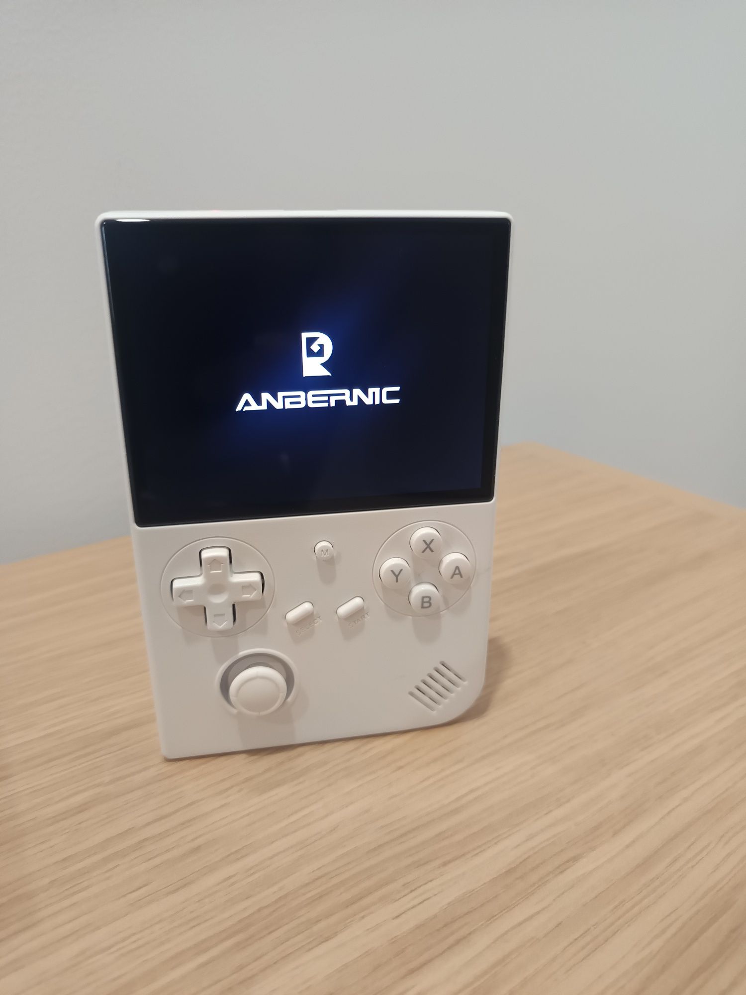 Anbernic RG40XXV 128GB+32GB