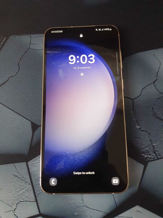 Samsung Galaxy S23 plus 8/258