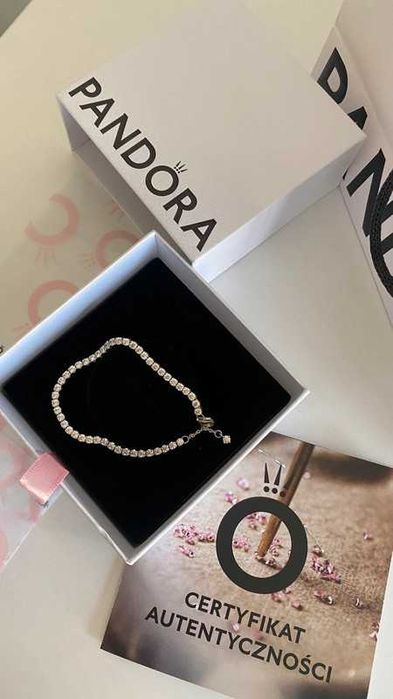 Bransoletka tenisowa Pandora r. 20