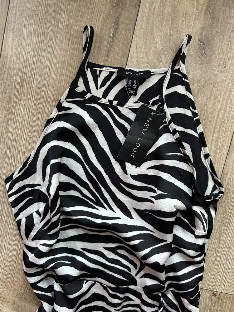 Maxi wzorzysta zebra nowa New Look na lato asymetryczna falbana M 38