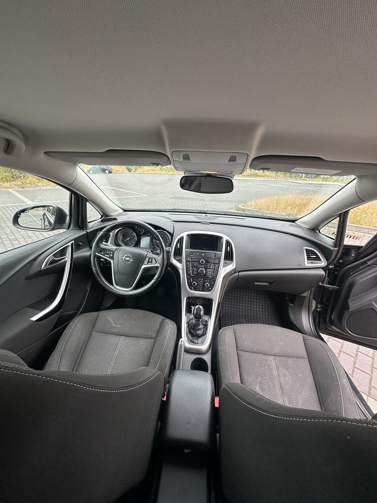 Opel Astra Sport Tourer 1.7 CDTI – 2014