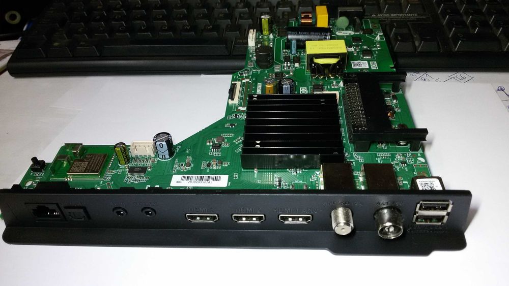 el.nt72690-fg48 mainboard tv led qilive 600.12.98.74/q32hs231