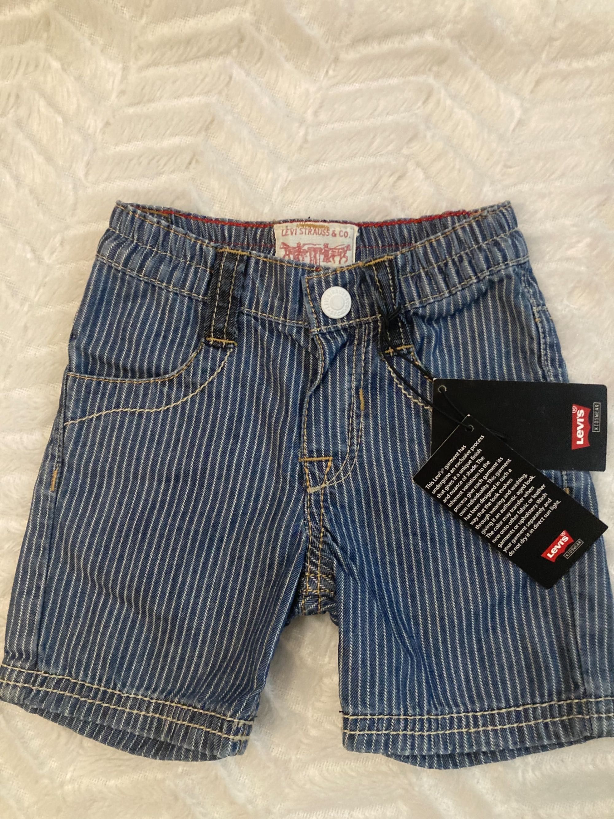 Szorty Levis 6 M nowe