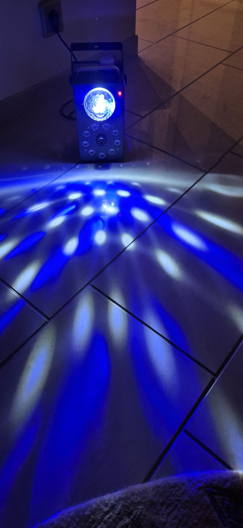 Wytwornica dymu,  led par, kula 3w1