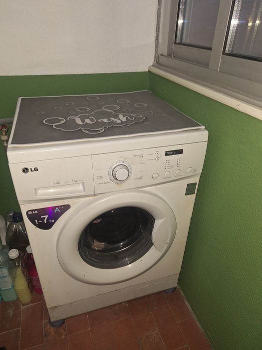 Máquina de lavar roupa LG