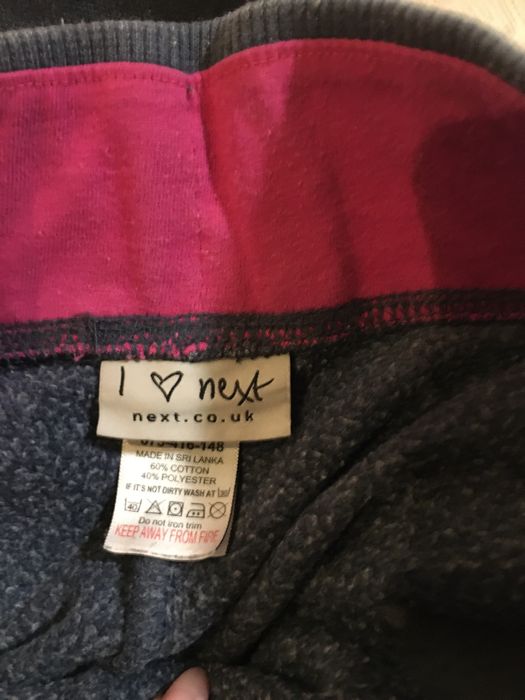 Spodnie dresowe Next na 152cm.