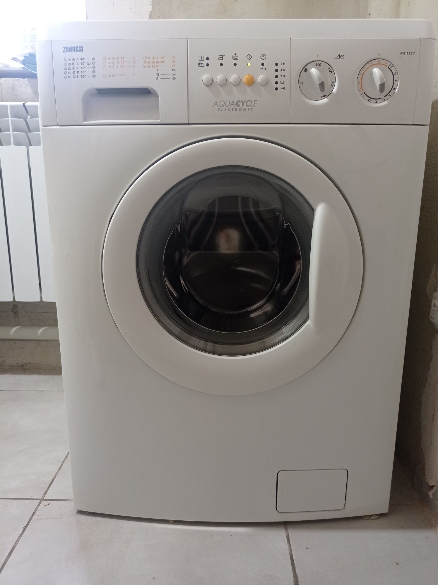 Стиральная машина Zanussi на 5 кг