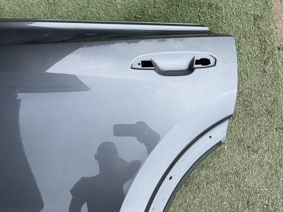 Двері задні ліві колір 6Y / Z7S AUDI Q8 4M8 2018-2022