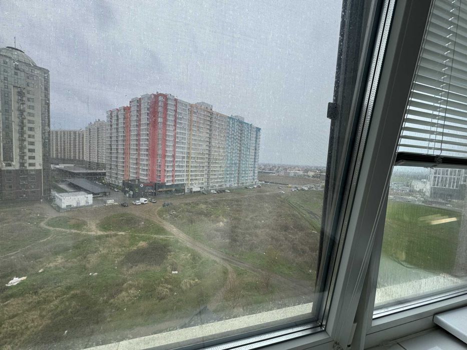 Продам 2- комн. квартиру с ремонтом в 56 Жемчужине на Таирова