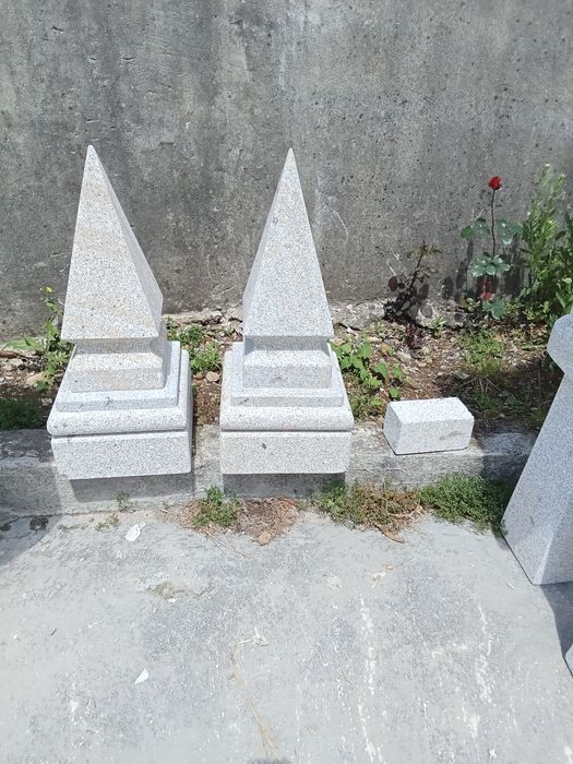 Pirâmides de granito