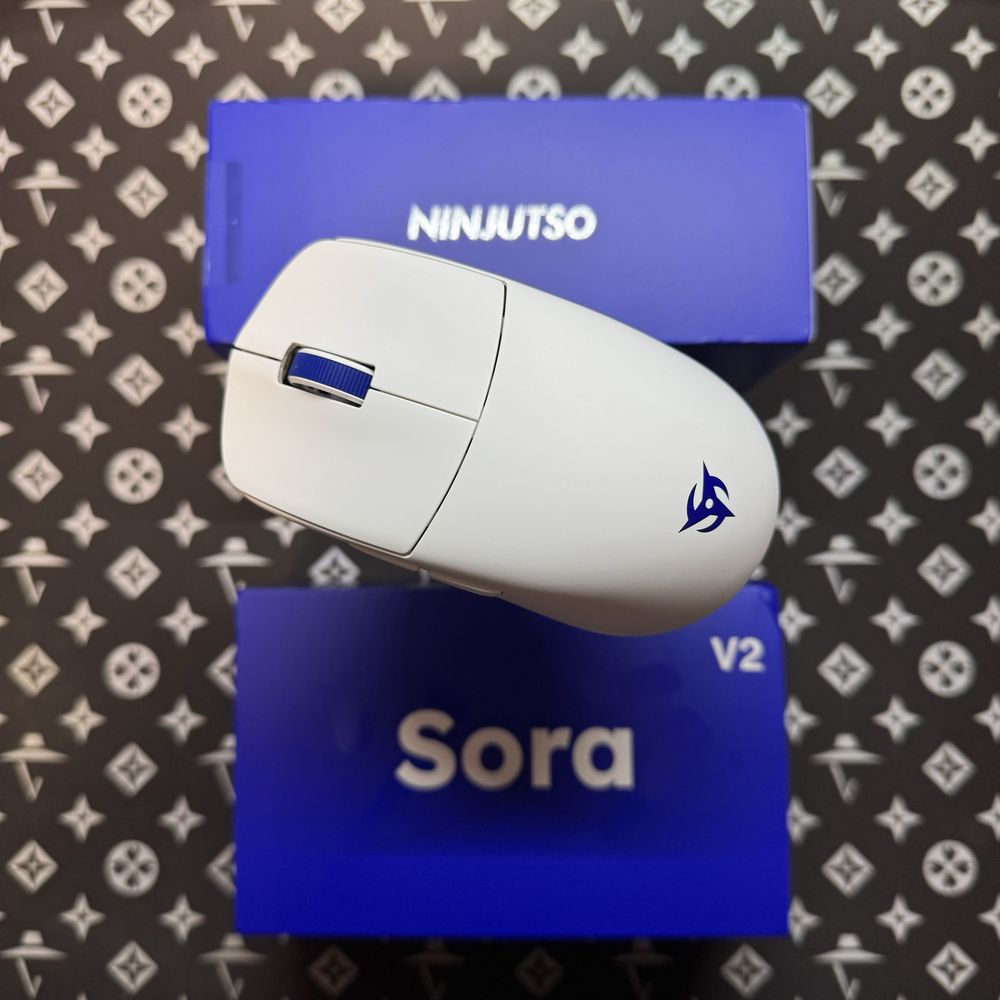 Ninjutso Sora V2 (39g) Ігрова безпровідна мишка