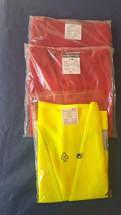 Coletes refletores vermelhos e amareloNOVOS