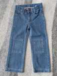Niebieskie jeansy