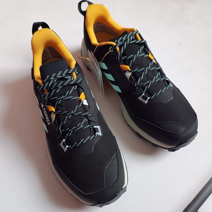 Нові оригінальні трекинговые Adidas Terrex AX4 GORE-TEX р41.5