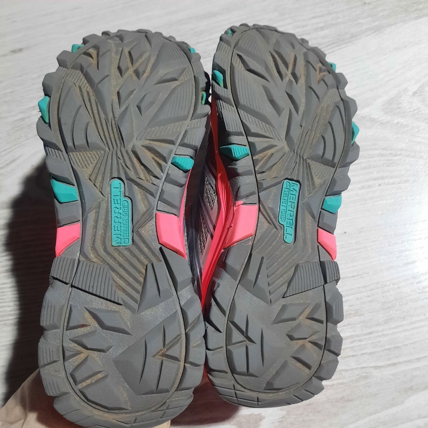 Кроссовки кросівки демисезонные на девочку  Merrell dry 34-35