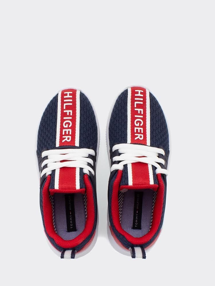 Продам кроссовки  Tommy Hilfiger