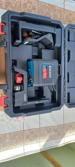 Laser linhas cruzadas profissional Erbauer