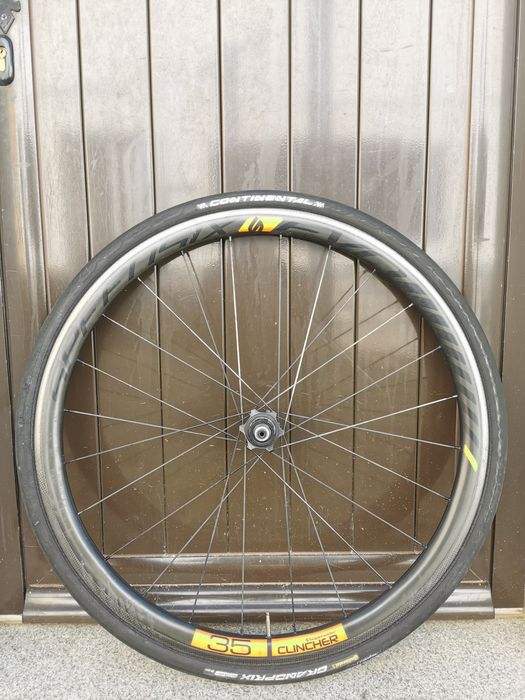 Roda traseira Speedsix 35mm carbono de pinça