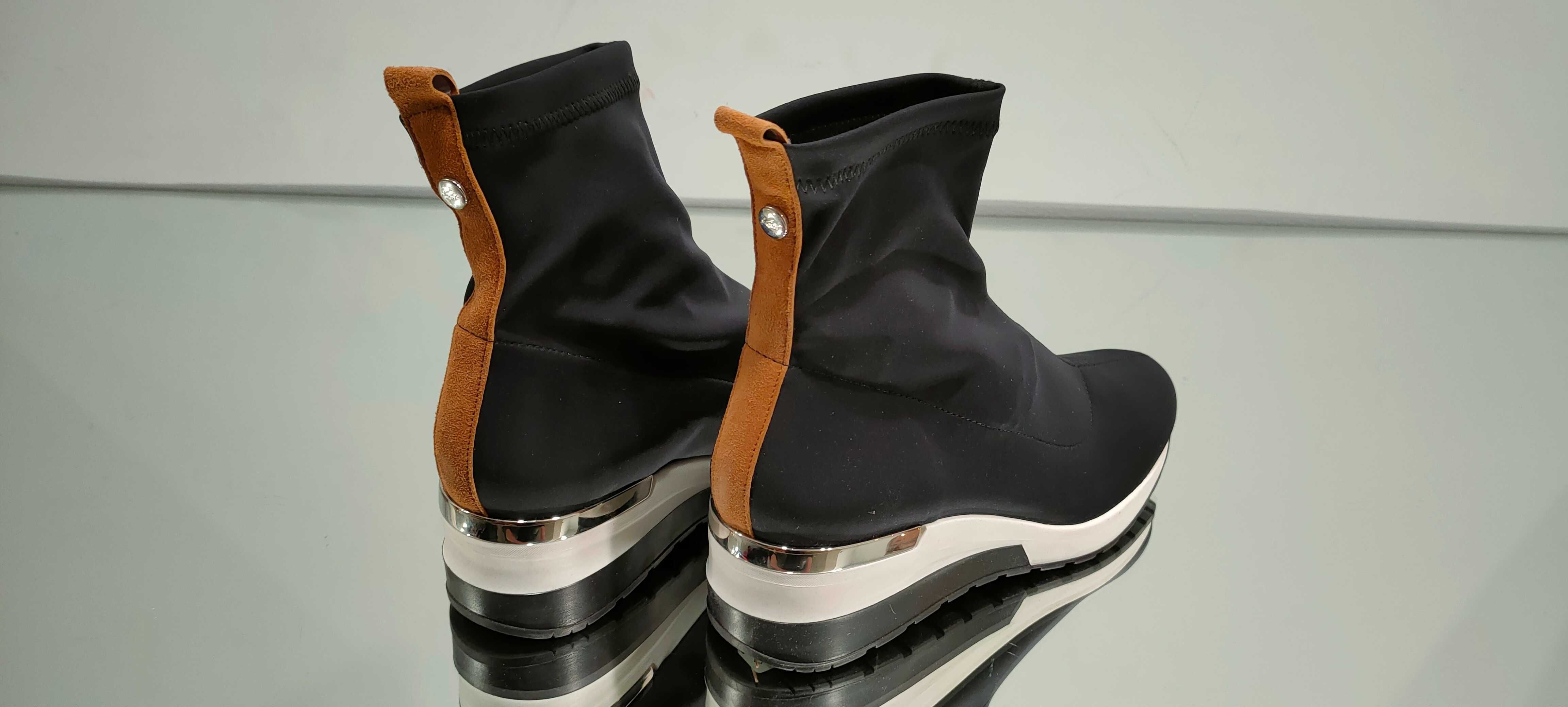 Botki KATI elastyczna cholewka, koturn  r.43/28cm NOWE!!!