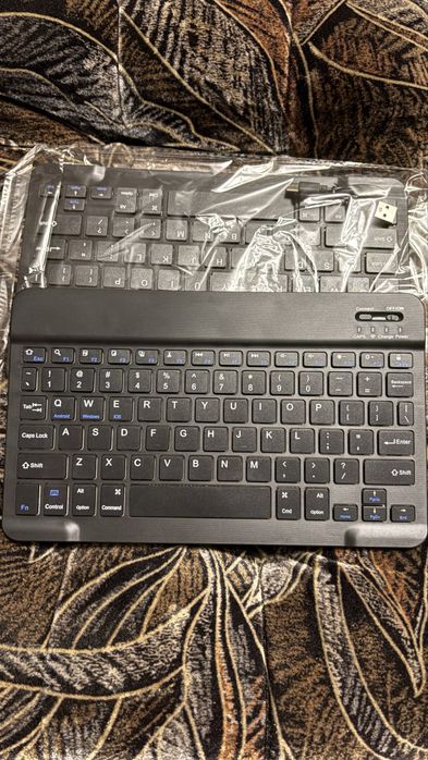 Беспроводная клавиатура