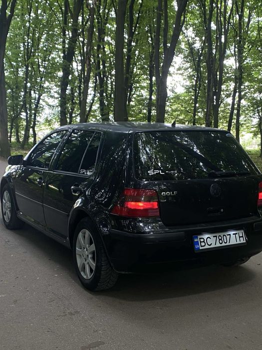 Volkswgen Golf 4